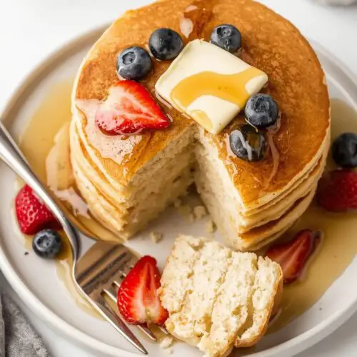 Fluffy Greek Yogurt Protein Pancakes